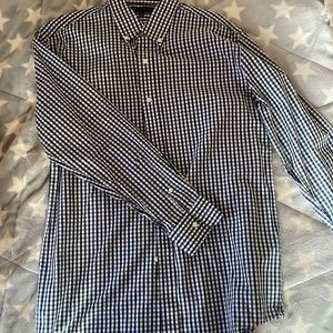 Tommy Hilfiger- never worn/ perfect condition- button down- L